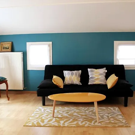 Maison Chaleureuse A Avec Jardin Prive